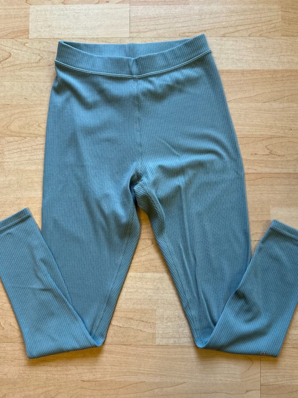 alo 7/8 Ribbed High-Waist Blissful Legging - Soft Seagrass XS